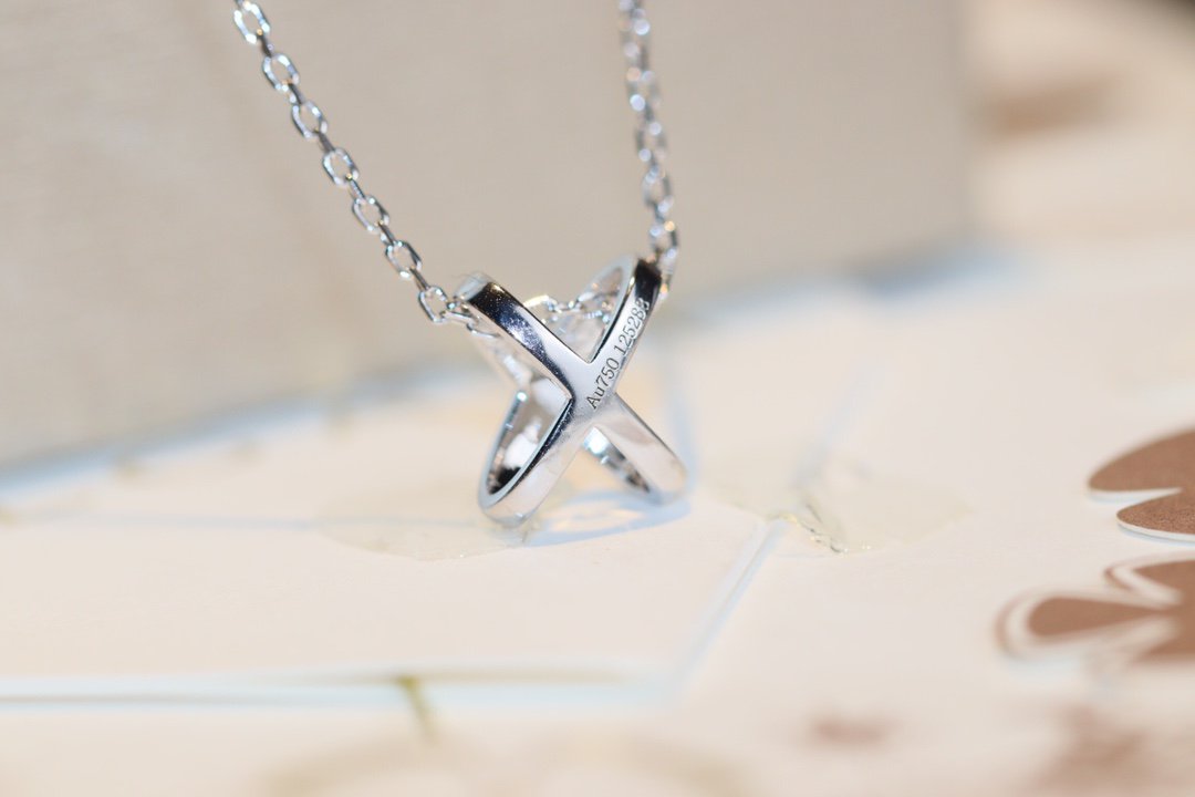 [Elite]JEUX DE DIAMOND NECKLACE
