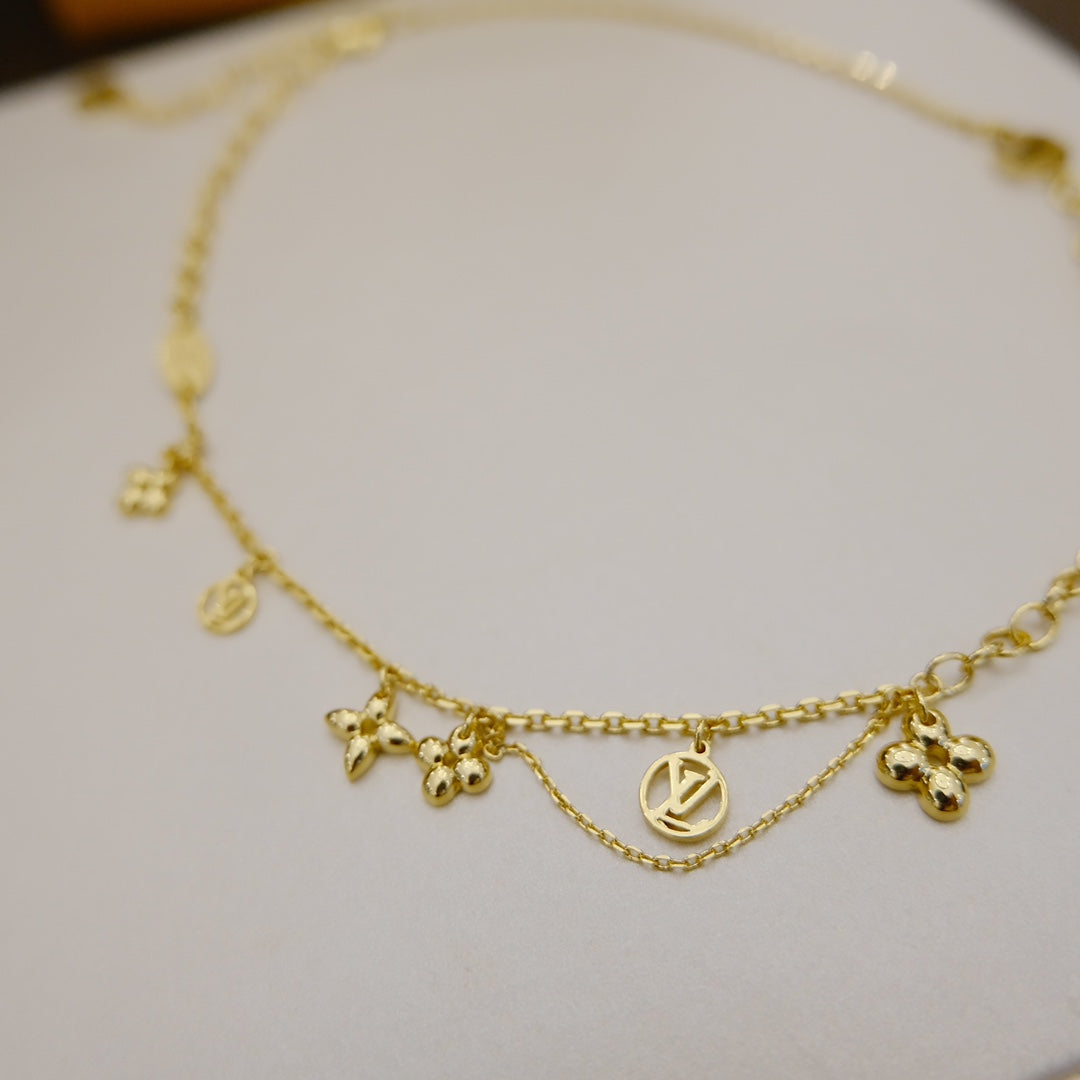 [Elite]BLOOMING SUPPLE NECKLACE BRASS
