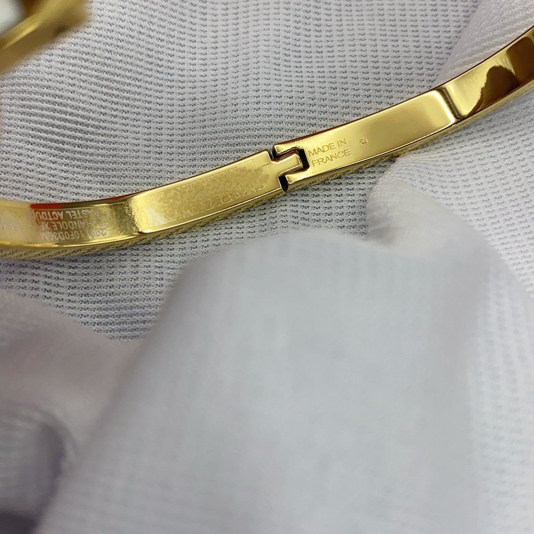 [Elite]CLASSIC HM CLIC WHITE 8MM ENAMEL BRACELET