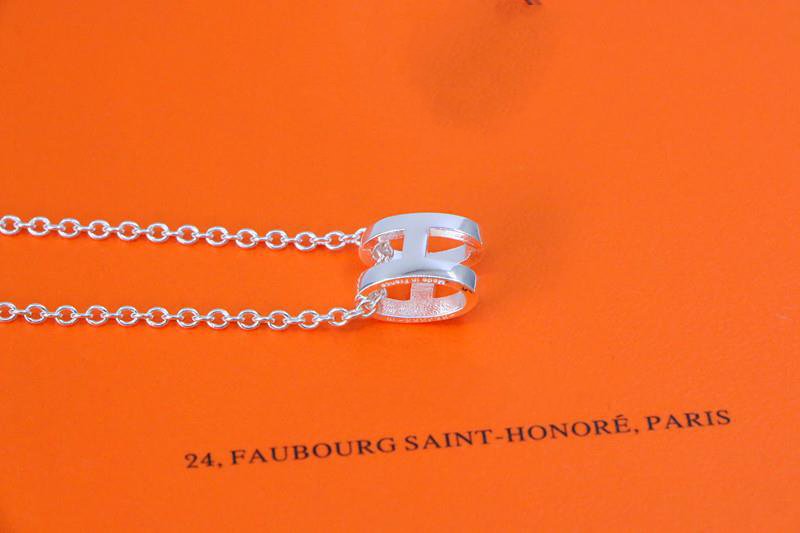 [Elite]HM NECKLACE H LETTER OVAL SERIES