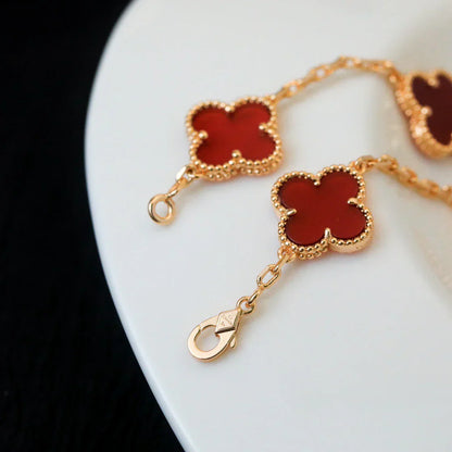 [Elite] CLOVER 5 MOTIF RED CORNELIAN BRACELET COLLECTION