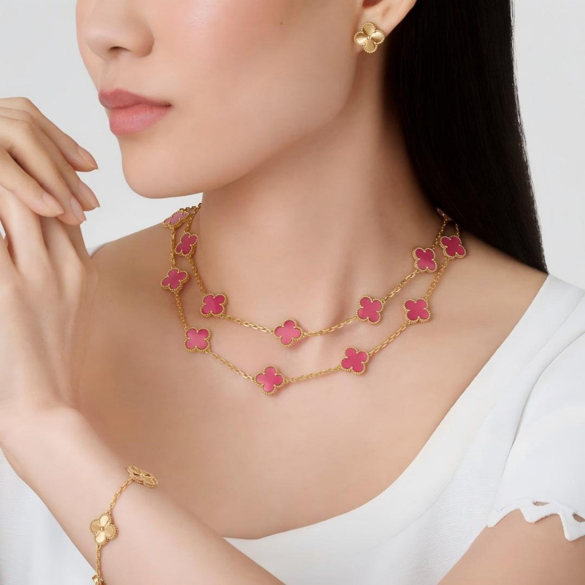 [Elite] NEW CLOVER 20 MOTIFS PINK ENAMEL NECKLACE