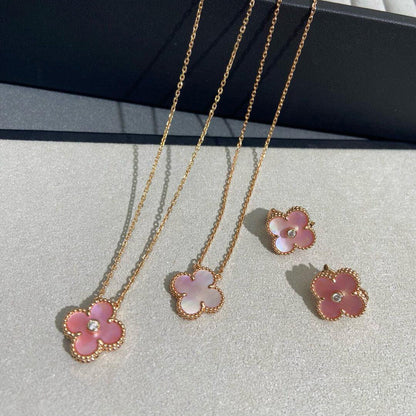 [Elite]CLOVER 15MM DIAMOND PINK MOP NECKLACE