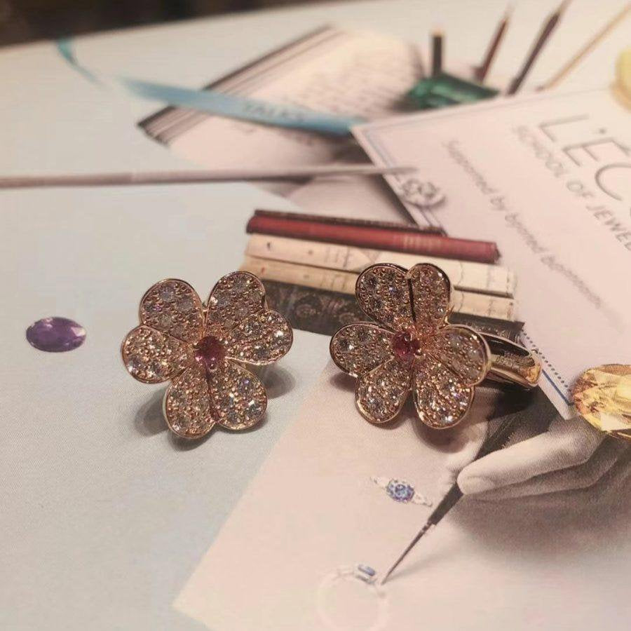 [Elite]FRIVOLE PINK GOLD FLOWER DIAMOND EARRINGS