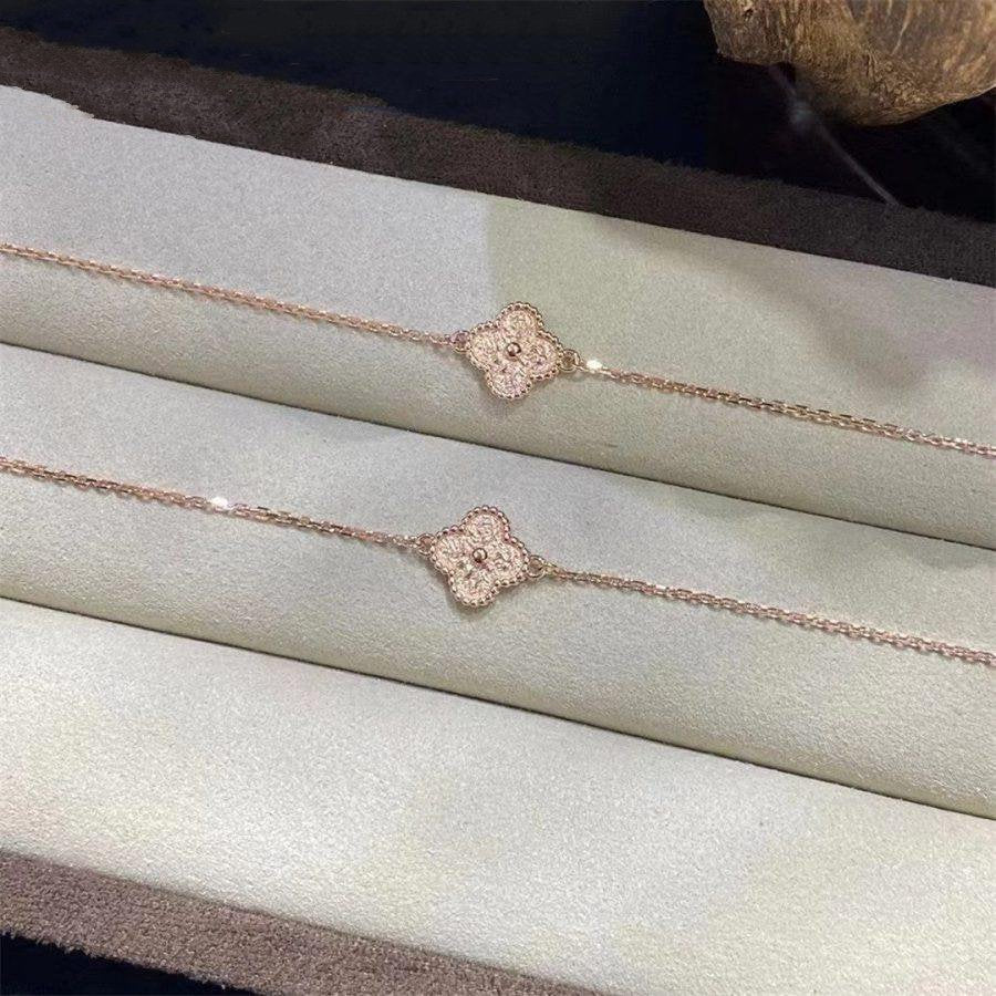[Elite]CLOVER SINGLE FLOWER BRACELET