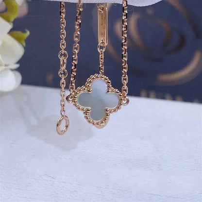 [Elite]CLOVER WHITE MOP SINGLE FLOWER BRACELET