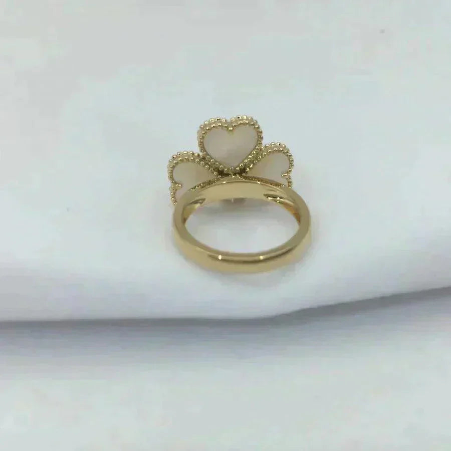[Elite]SWEET CLOVER WHITE MOP RING