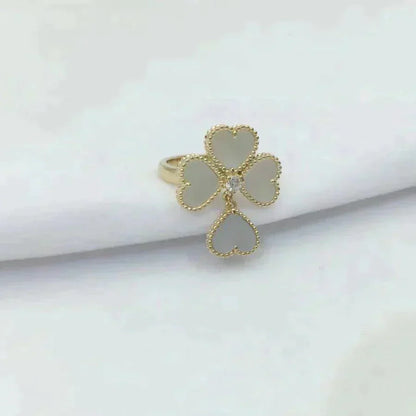 [Elite]SWEET CLOVER WHITE MOP RING