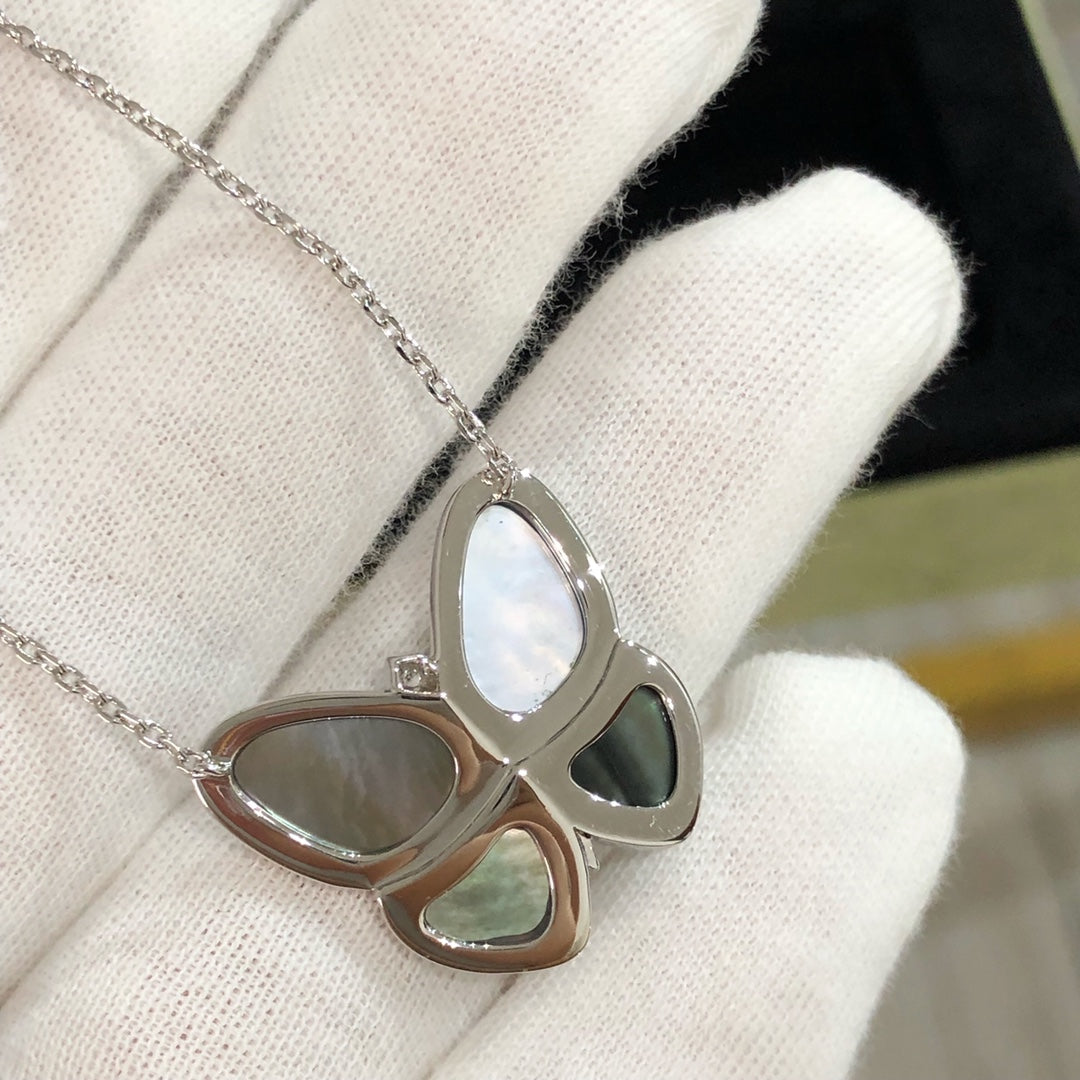 [Elite]LARGE BUTTERFLY SILVER PENDANT DIAMOND NECKLACE
