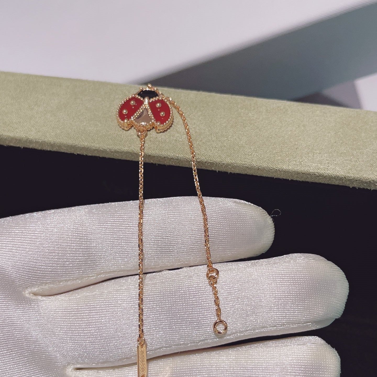[Elite]LUCKY SPRING 1 MOTIF PINK GOLD BRACELET