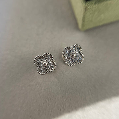 [Elite]CLOVER MINI DIAMOND STUD EARRINGS